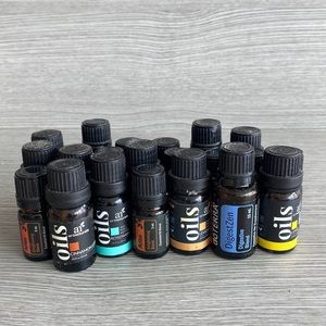 Lot of 22 essential oils (DoTerra, Faurora & artNaturals)